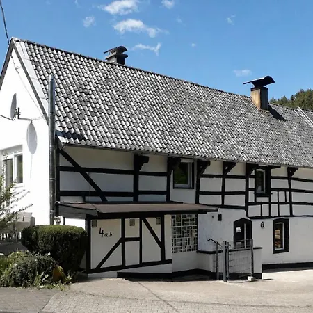 Modern Vs Rustikal - Maisonette Wohnung Mit Terrasse Apartment *