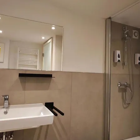 Modern Vs Rustikal - Maisonette Mit Terrasse * Roetgen