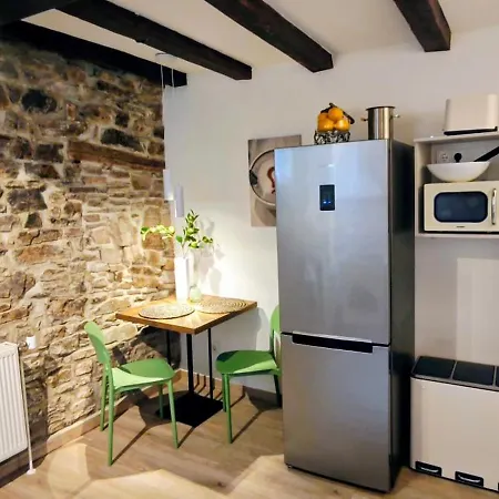 Modern Vs Rustikal - Maisonette Wohnung Mit Terrasse Apartment *